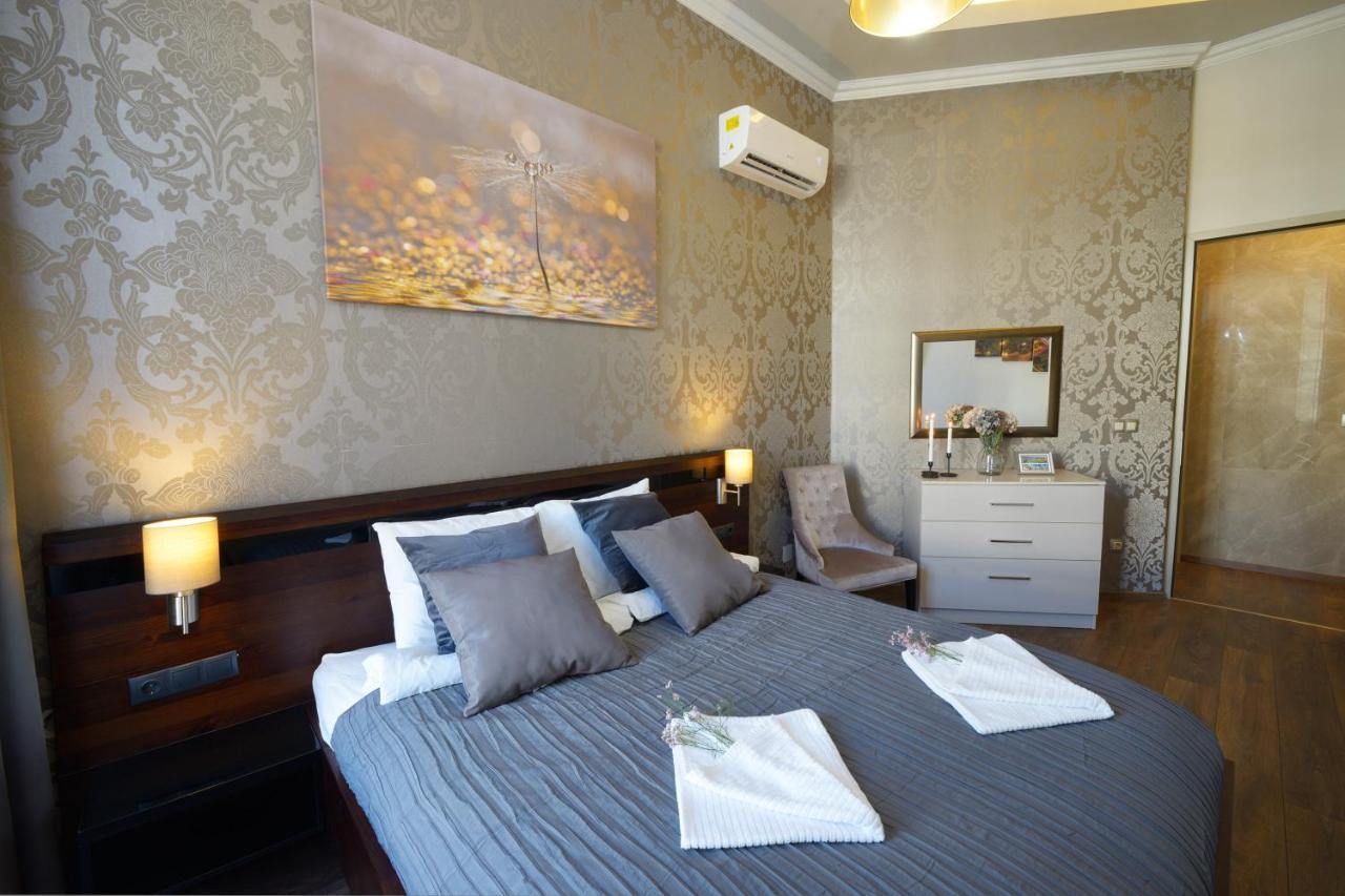 Orangehomes 4 Bdrm Apartment View To Synagogue Budapest Exterior foto